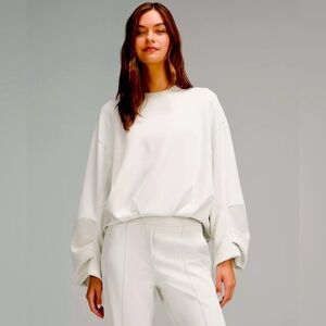 Lululemon Softstreme Voluminous-Sleeve oversized Pullover Bone medium